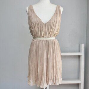 BB Dakota Cream Champagne Pleated V-Neck Sleeveless Mini Party Dress Size 8